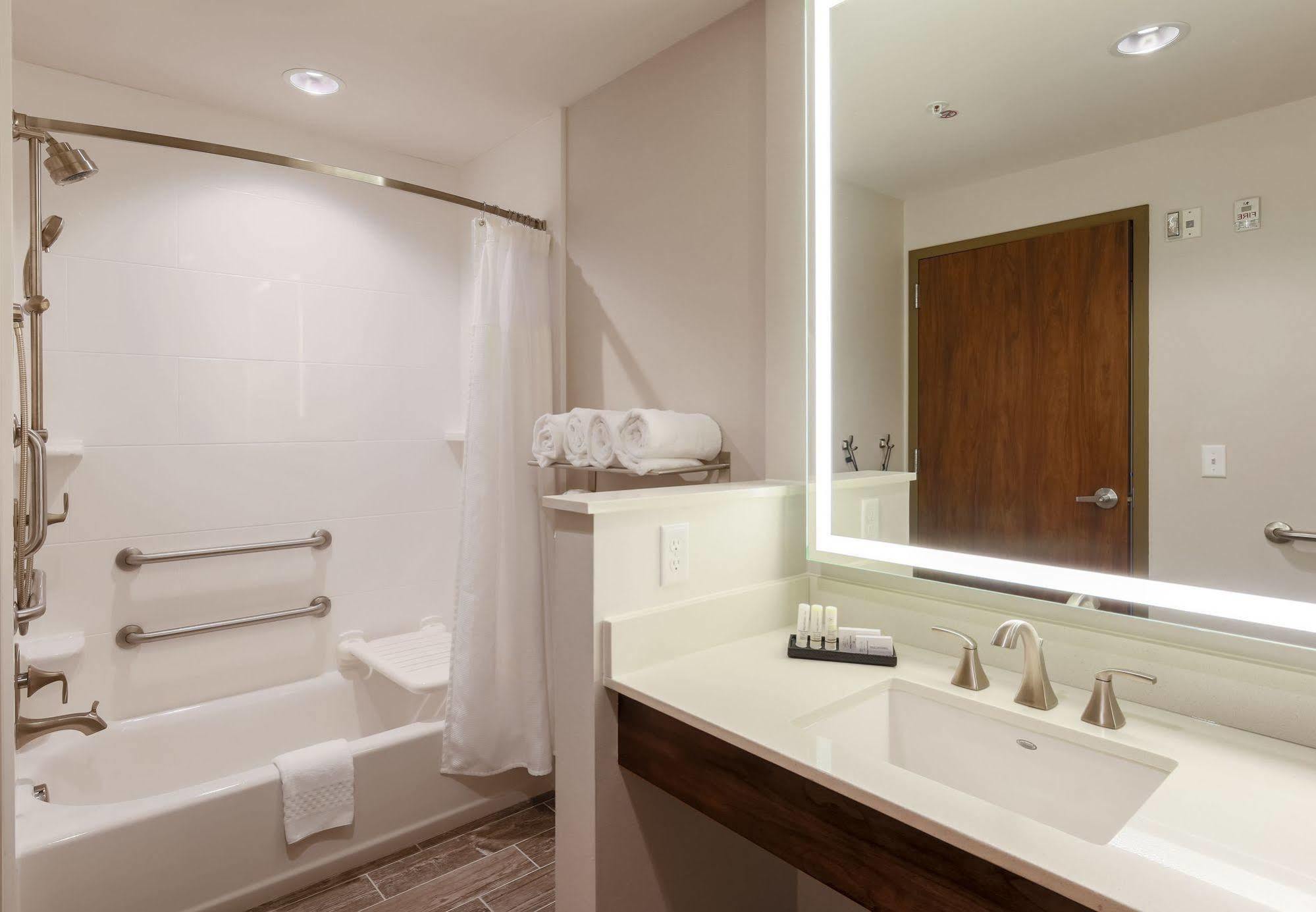 Fairfield Inn & Suites By Marriott Cheyenne Southwest/Downtown Area Экстерьер фото